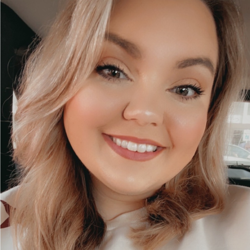 Meet your Posher, Jalynn